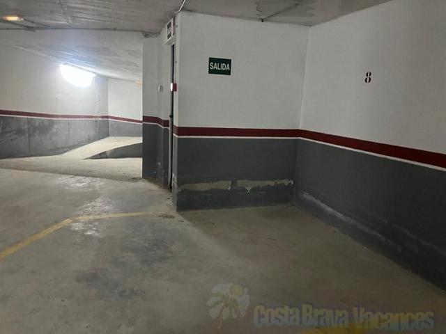 Parking en venta en Lloret de Mar photo 0