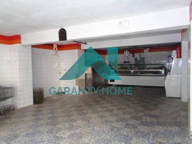 Local comercial en venta en Cáceres, LA MADRILA photo 0