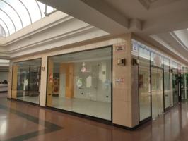 Local comercial en venta en Almansa, Centro photo 0