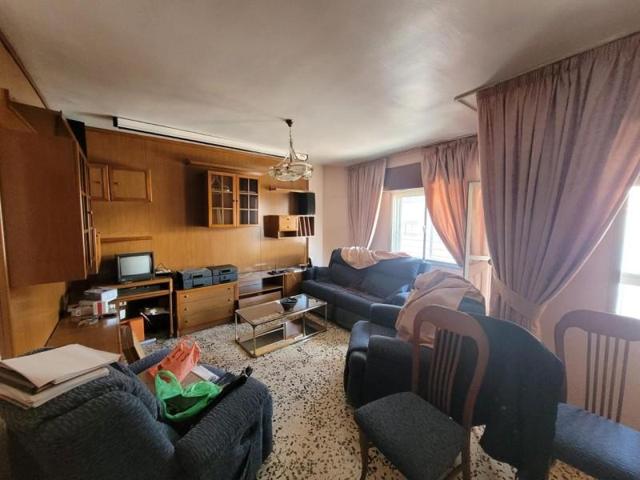 Piso en venta en Ronda photo 0