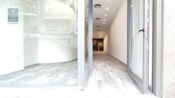 Local comercial en venta en Elche, Plaza Barcelona photo 0
