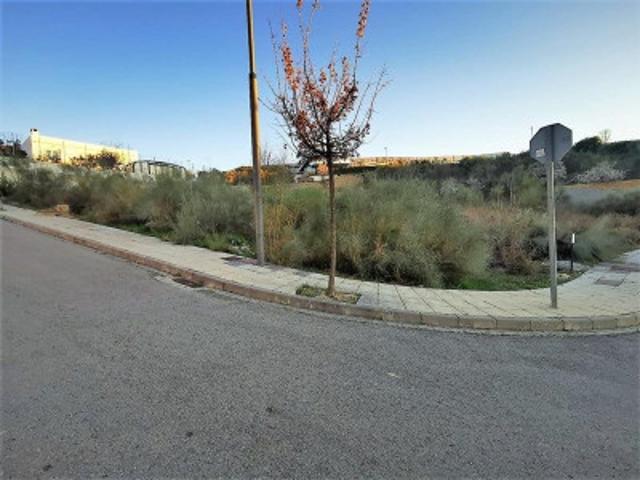 Terreno en venta en Zubia, Urb. Altos de La Zubia photo 0
