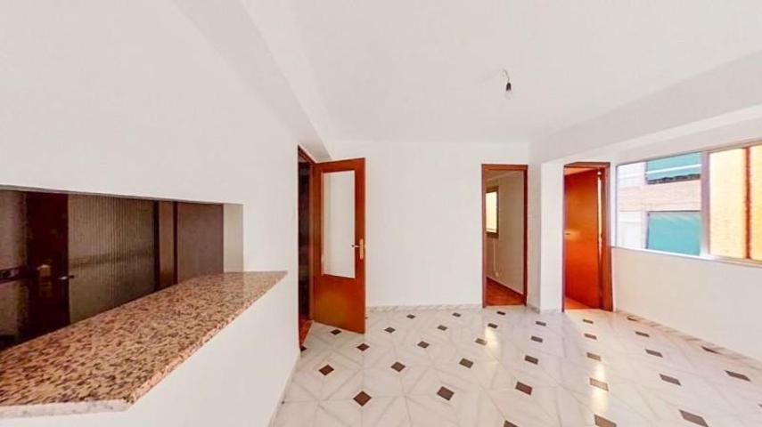 Piso en venta en Granada, La Chana photo 0