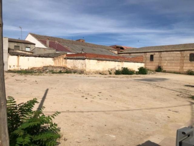 Terreno en venta en Calzada de Calatrava, Calzada De Calatrava photo 0