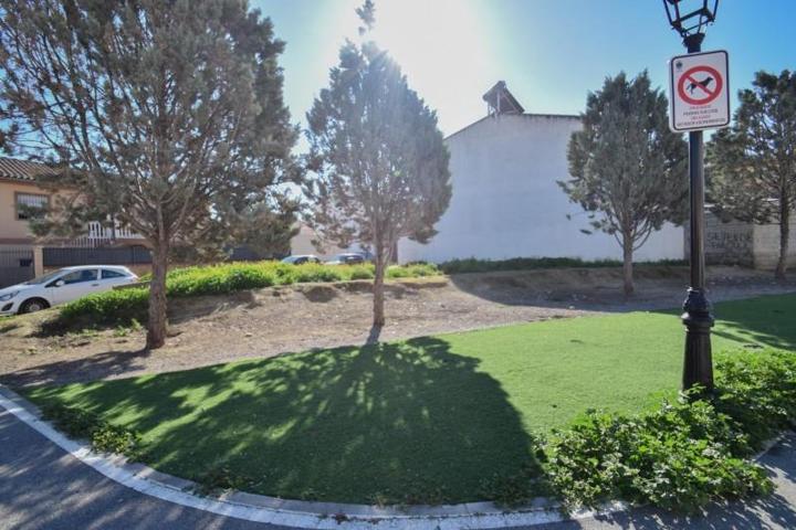 Terreno en venta en Cúllar Vega, Vega de granada zona noroeste photo 0