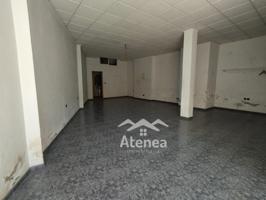 Local comercial en venta en La Roda, La roda photo 0