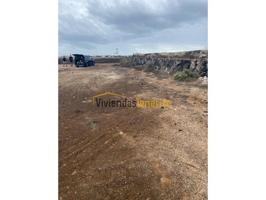 Terreno en venta en Arona photo 0