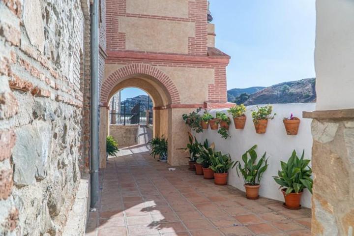 Casas de pueblo en venta en Almáchar, BORGE EL photo 0