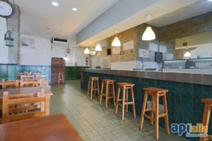 Local comercial en venta en Mataró, Cerdanyola sud photo 0