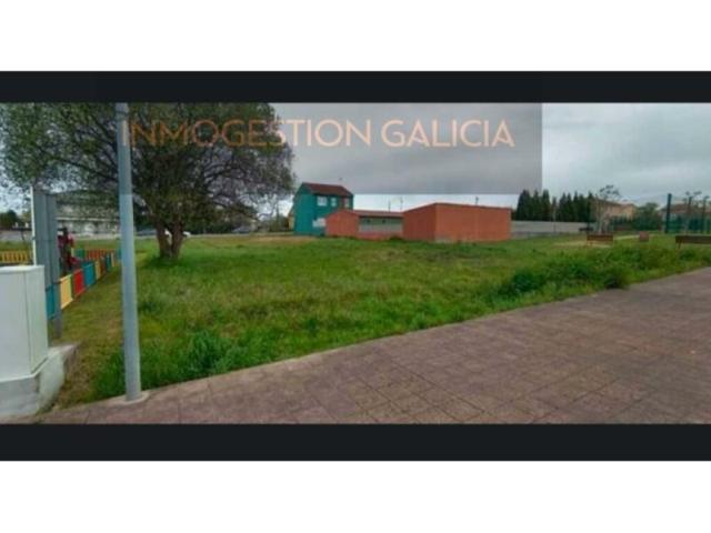 Terreno en venta en Laracha photo 0