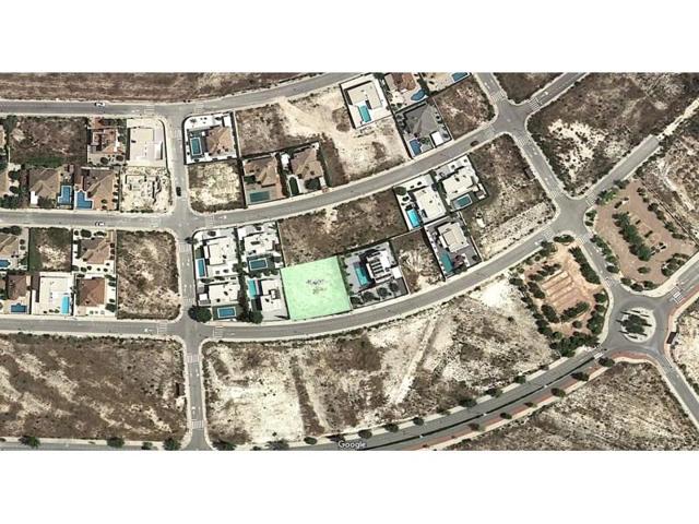 Terreno en venta en La Romana photo 0