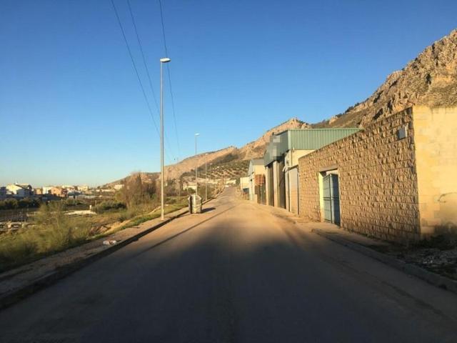 Terreno en venta en Loja, Poligono industrial frontil photo 0