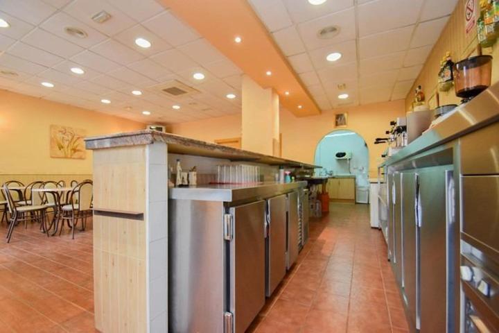 Local comercial en venta en Las Gabias, GABIA LA GRANDE photo 0