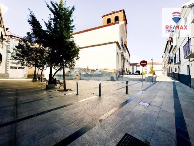 Piso en venta en Baza, Baza photo 0