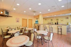 Local comercial en venta en Las Gabias, CENTRICO photo 0