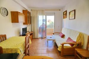 Piso en venta en Guardamar del Segura, Pinomar photo 0