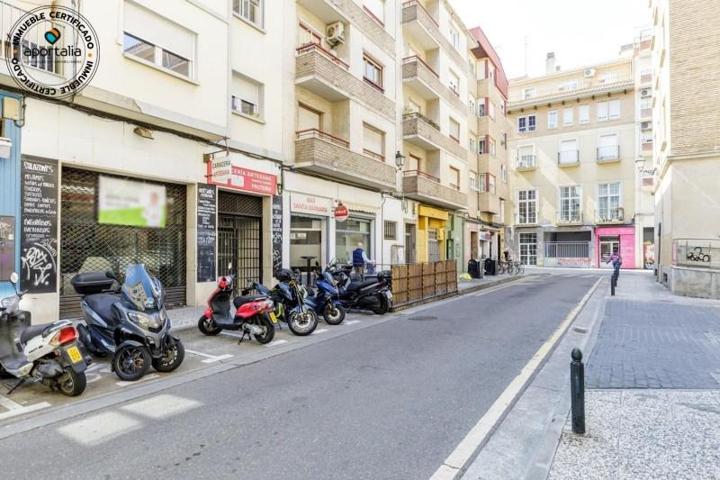 Local comercial en venta en Zaragoza, Casco Histórico photo 0