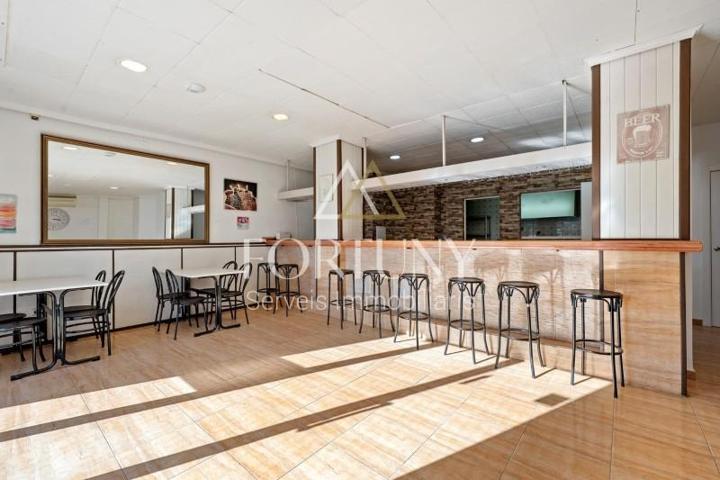 Local comercial en venta en Reus, Mestral photo 0