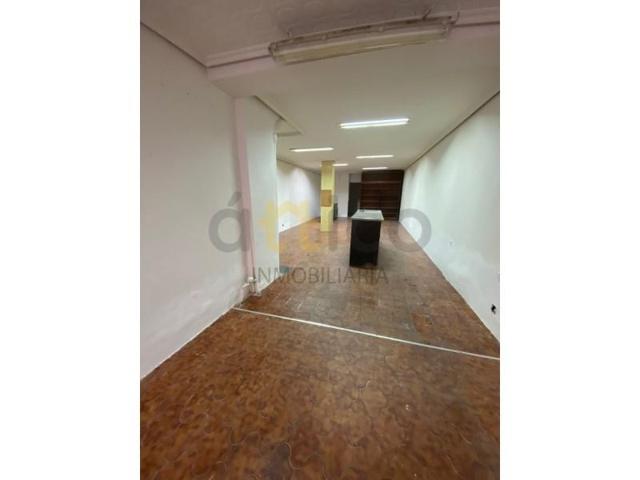 Local comercial en venta en Valladolid, La Victoria photo 0
