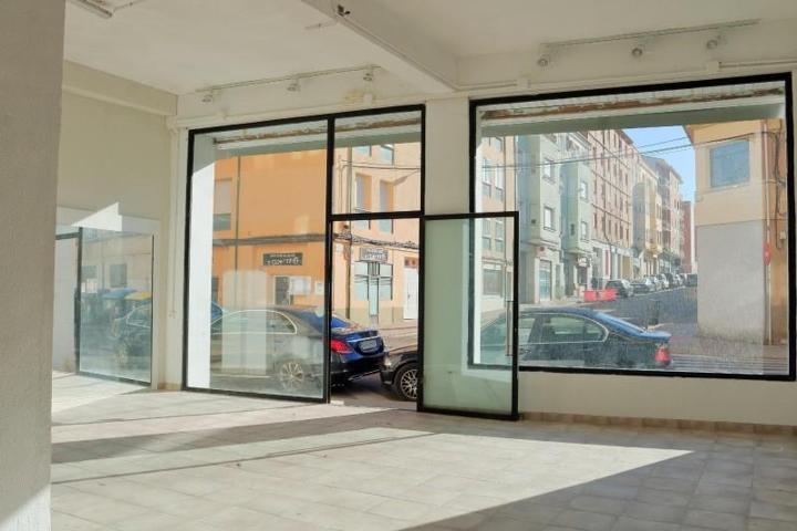 Local comercial en venta en Zamora, Ensanche photo 0