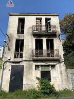 Edificio en venta en Ourense, Veintiuno photo 0