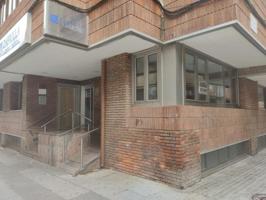 Local comercial en venta en Almansa, Centro photo 0