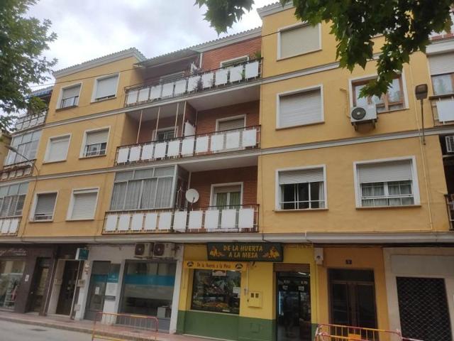 Piso en venta en Almansa, Centro photo 0