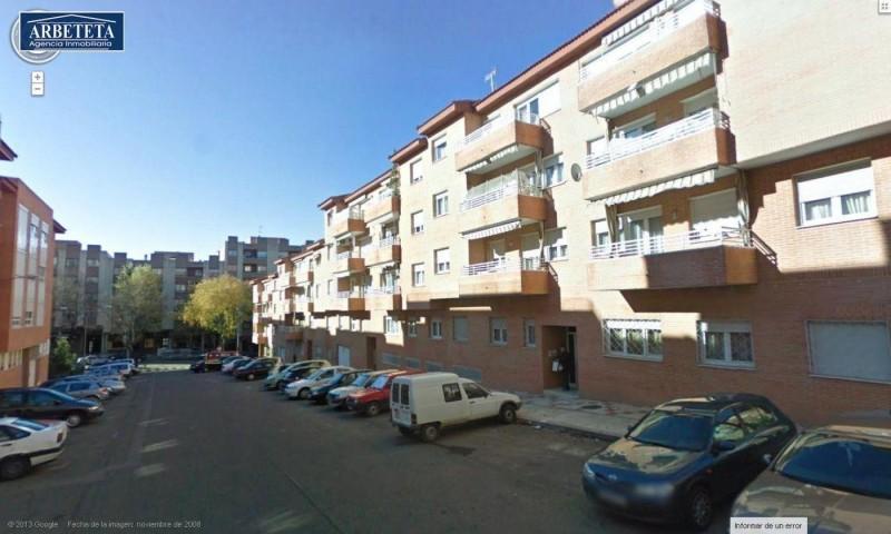 Local comercial en venta en Guadalajara, Eroski photo 0