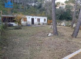 Terreno en venta en Canyelles, Can Roca photo 0