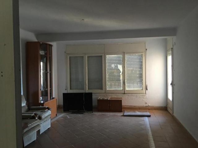 Piso en venta en Vila-seca photo 0