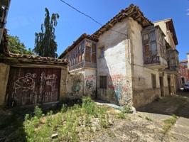 Casa en venta en Villarcayo de Merindad de Castilla la Vieja photo 0