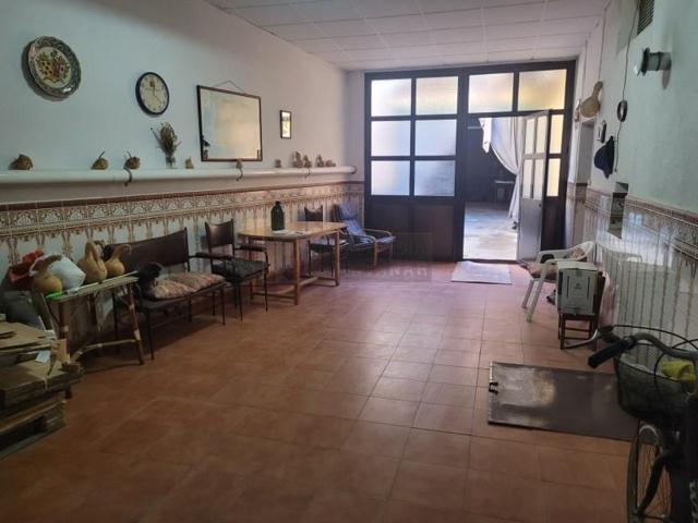 Casa en venta en La Puebla de Almoradiel photo 0