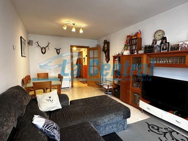 Piso en venta en la Sènia photo 0