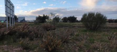 Terreno en venta en Yeles photo 0