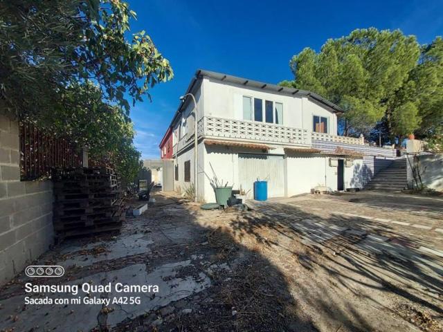 Chalet en venta en La Torre de Esteban Hambrán, La Torre de Esteban Hambrán photo 0