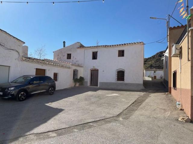 Casas de pueblo en venta en Sorbas, Cariatiz photo 0