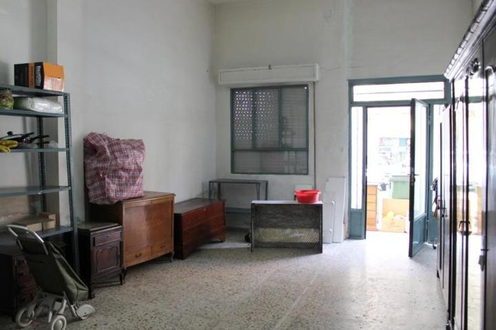 Local comercial en venta en Oliva, Oliva pueblo photo 0