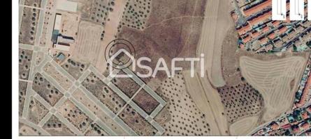 Terreno en venta en Yeles photo 0