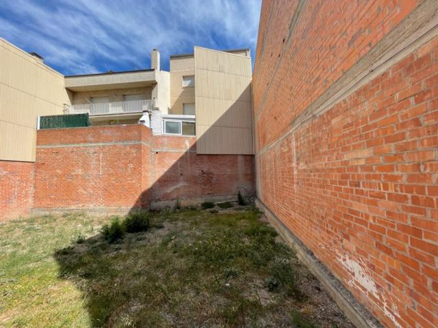 Terreno en venta en Igualada, Poble Sec photo 0