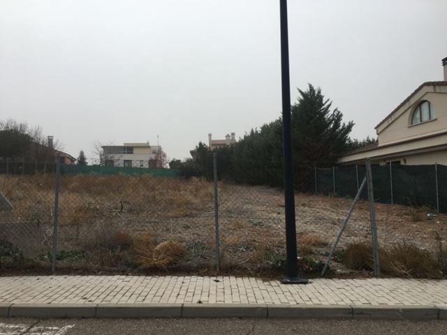 Terreno en venta en Simancas, El Silo photo 0