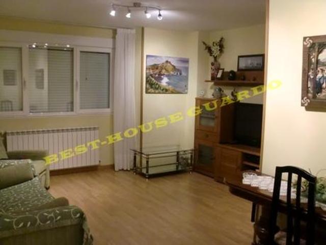 Piso en venta en Guardo, Casco Urbano photo 0