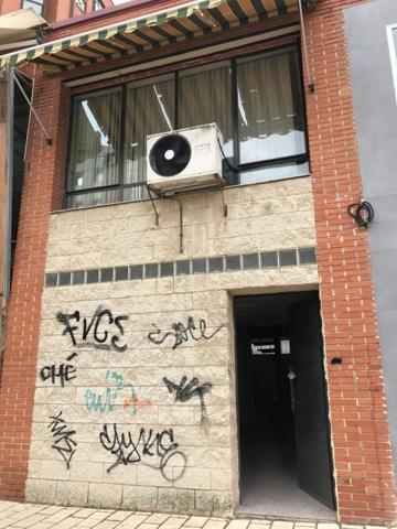 Local comercial en venta en Valladolid, Parquesol photo 0
