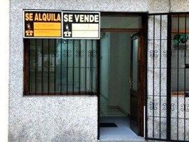 Local comercial en venta en Chiclana de la Frontera, Centro urbano photo 0