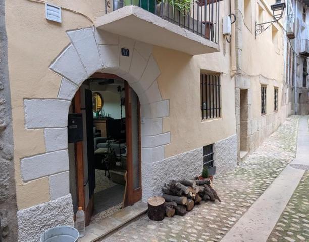 Casa en venta en Valderrobres, Aragon photo 0