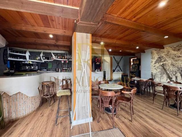 Local comercial en venta en Valdepiélago photo 0