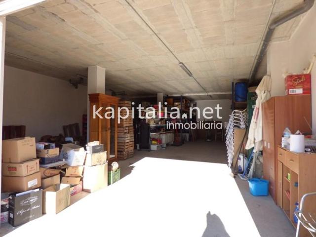 Local comercial en venta en Bocairent, Bocairent photo 0