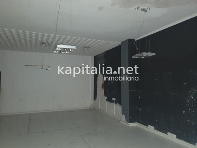 Local comercial en venta en Ontinyent, Sant Josep photo 0