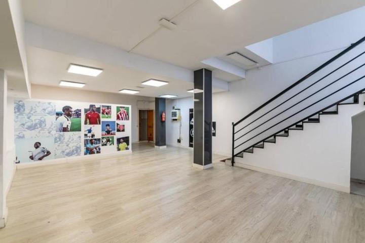 Local comercial en venta en Las Palmas de Gran Canaria, Arenales photo 0