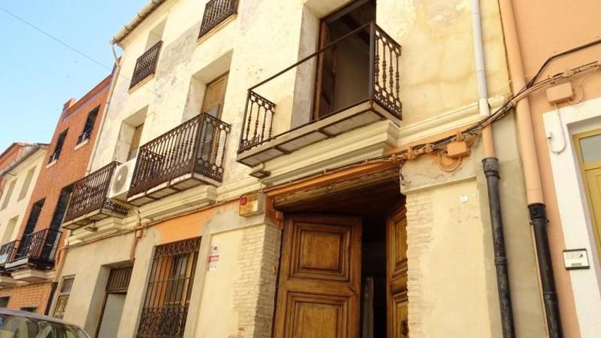 Casa en venta en La Font de la Figuera, Comunidad valenciana photo 0