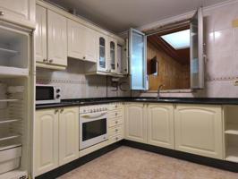 Apartamento en venta en Ferrol, Catabois photo 0